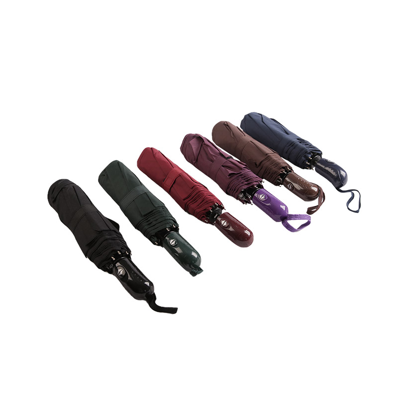 لون غامق ضد المطر قماش حريري مظلة ثلاثة أضعاف 0E6B0491